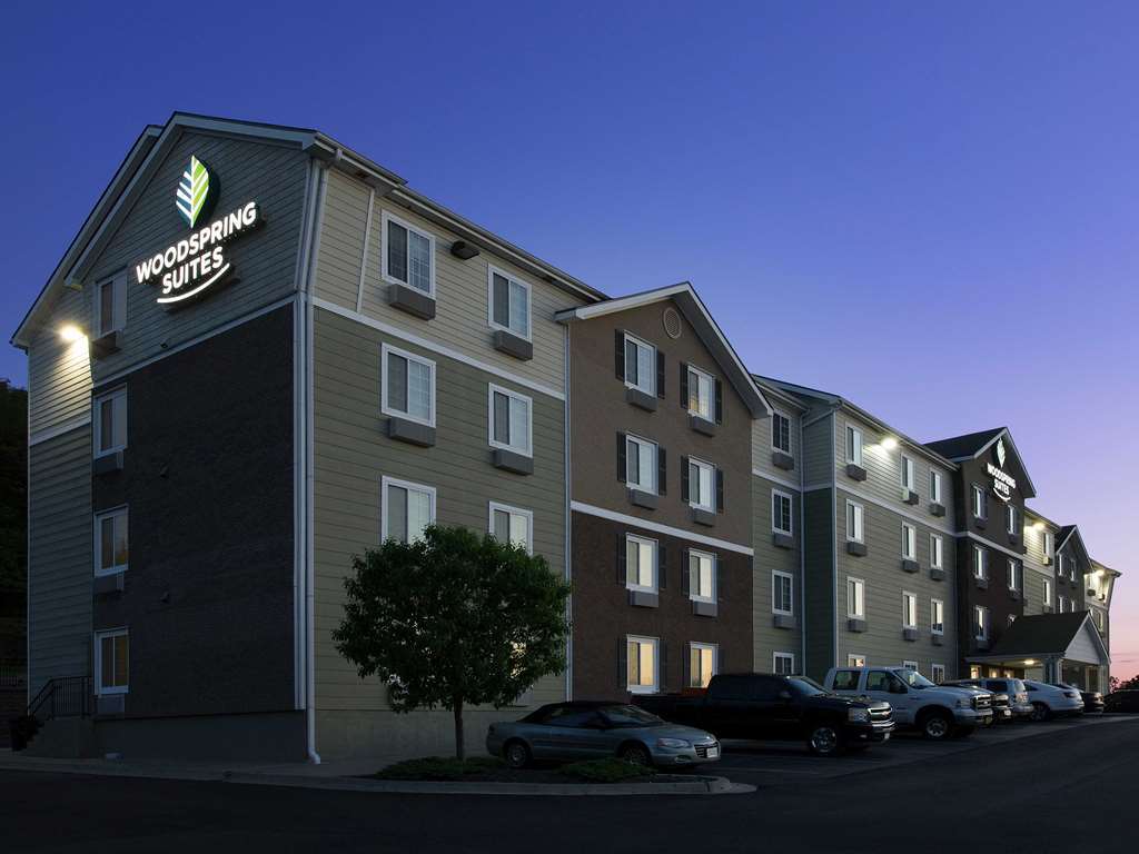 Woodspring Suites Kansas City Mission Merriam Bagian luar foto
